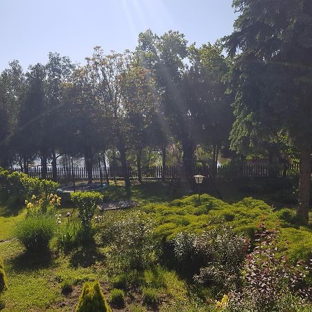 Fortuna Panzio Hotel Oroshaza Bagian luar foto