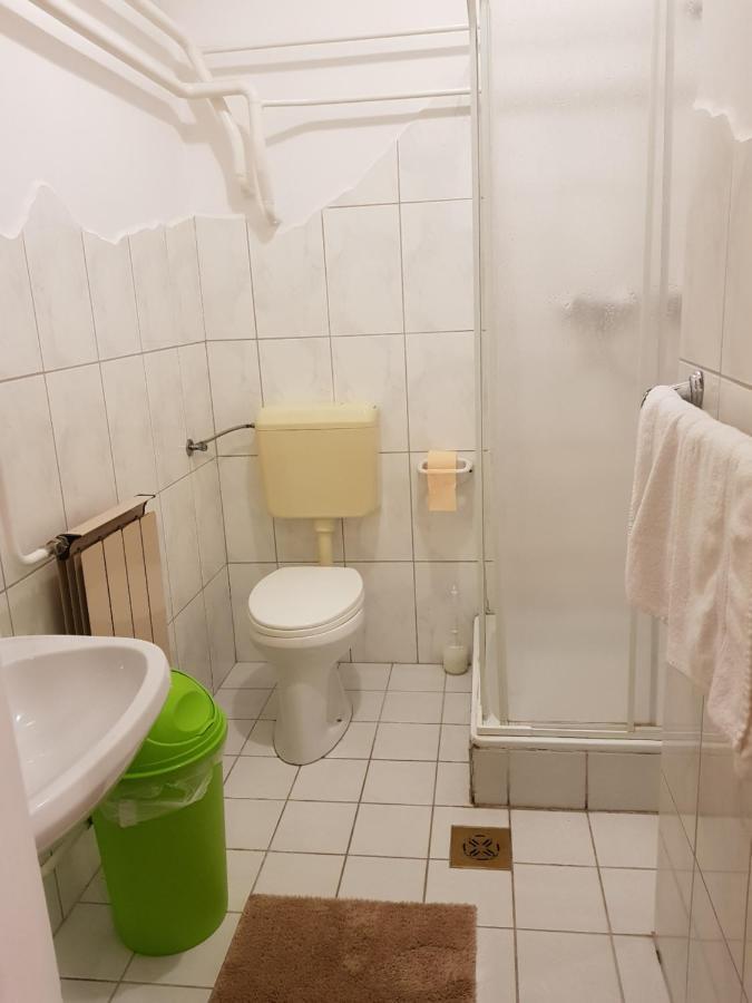 Fortuna Panzio Hotel Oroshaza Bagian luar foto